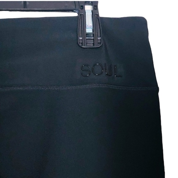 NWT SOUL BY SOULCYCLE Black Scatter Grommet Tight Leggings size XXXL - Picture 8 of 11